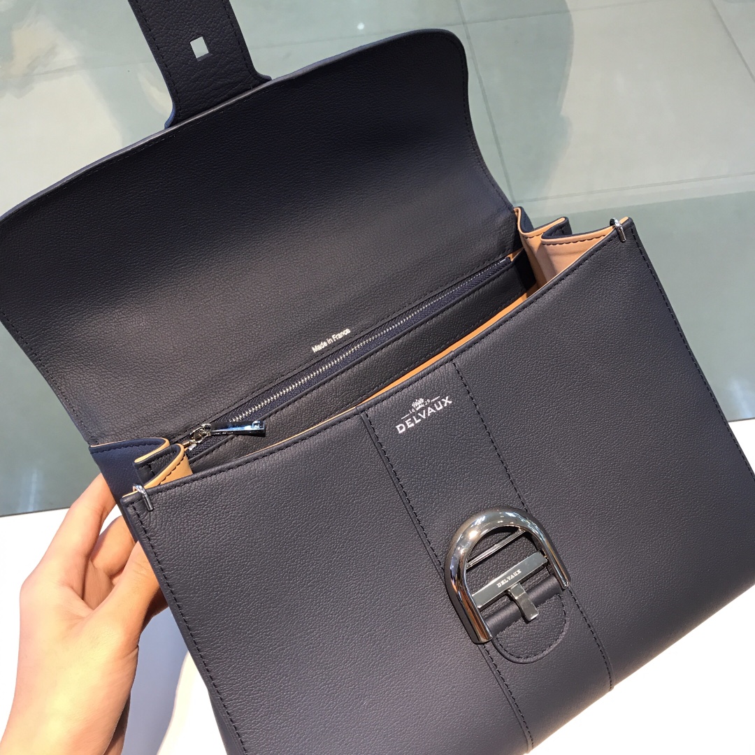 델보 브리앙 MM 토고백 미듐